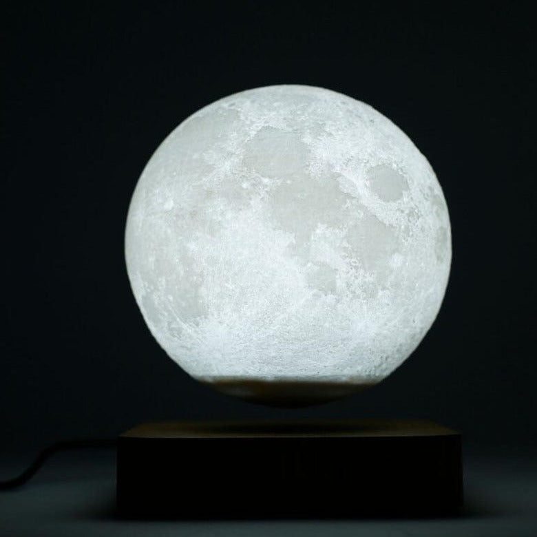 LUNAR GLOW – Floating Moon Lamp