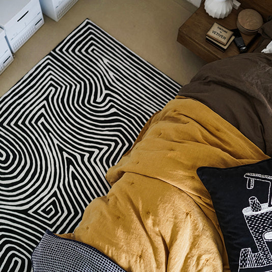 GEOMETRA - Minimalist Geometric Accent Rug for Living & Bedroom