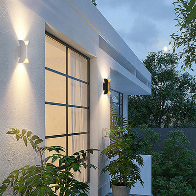 Luna - Premium Outdoor Wall Lamp