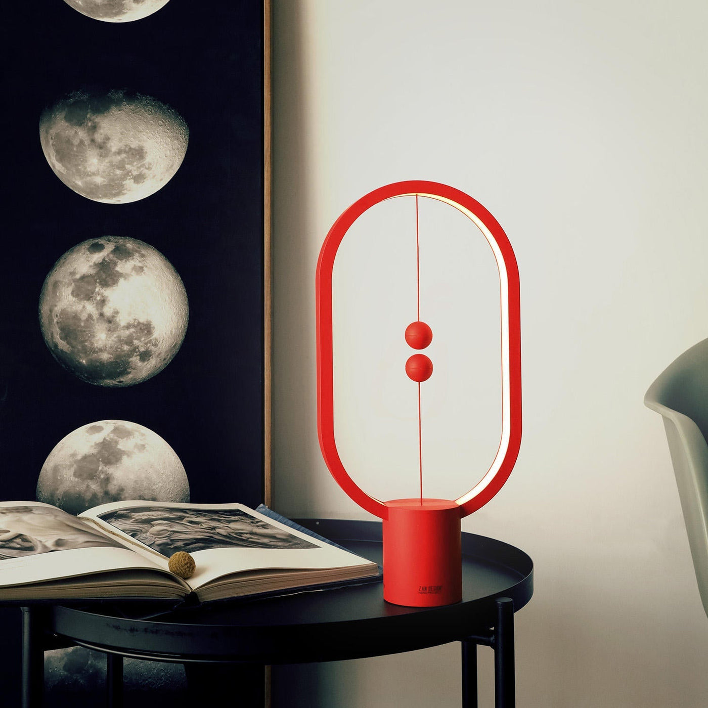 Seltyn - Magnetic Glow LED Table Lamp