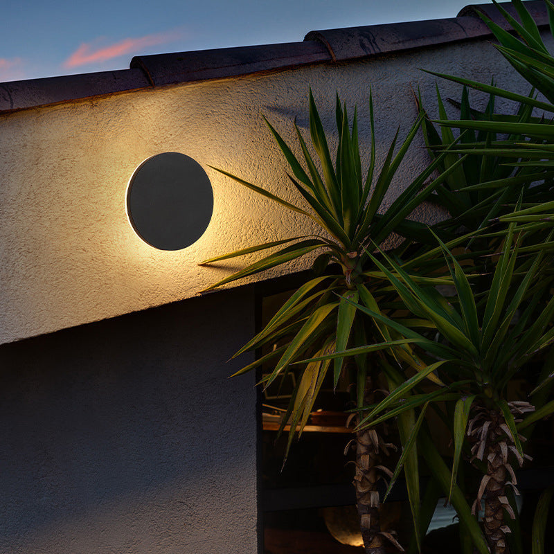 Arden - Stylish and Durable Outdoor Wall Lamp