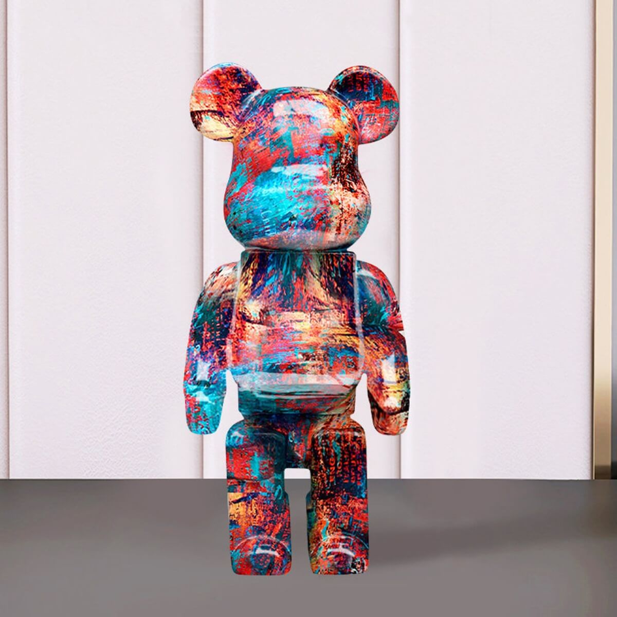 Seltyn – Street Art Bear Figurine