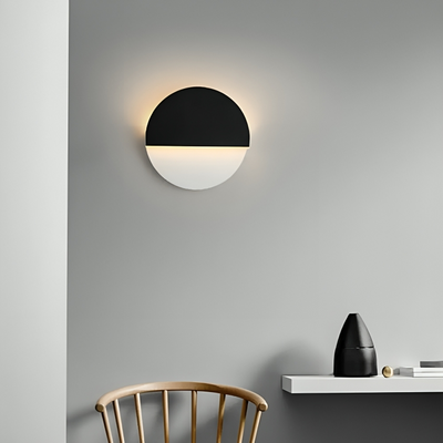 The Rotatable Halo | Modern Minimalist Wall Lamp with Adjustable Light