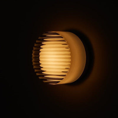 LUMIGLO - Modern and Elegant Wall Lamp for Every Interior