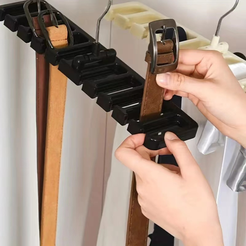 Seltyn – HangSmart Belt & Accessory Organizer