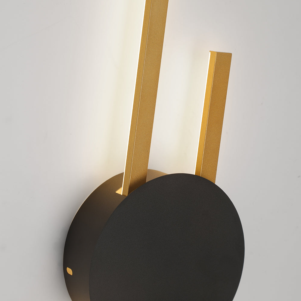 Aurora LED Wall Light – Modern Black/Gold Metal & Acrylic Design