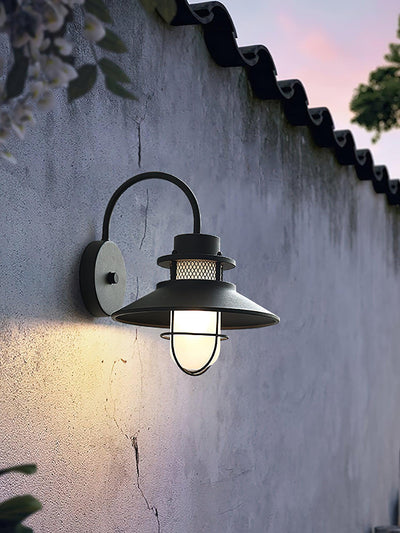 LUXORA - Elegant Outdoor Lamp for Stylish Spaces