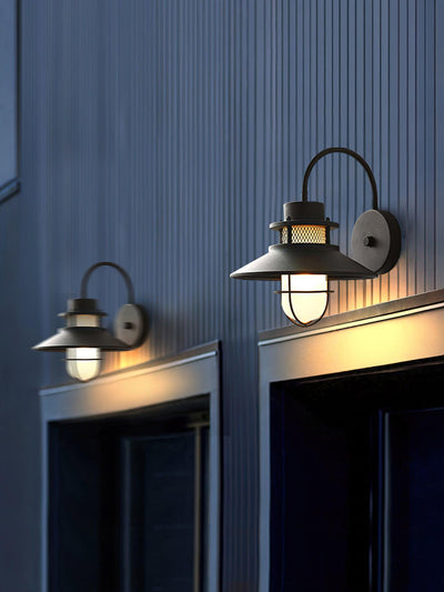 LUXORA - Elegant Outdoor Lamp for Stylish Spaces