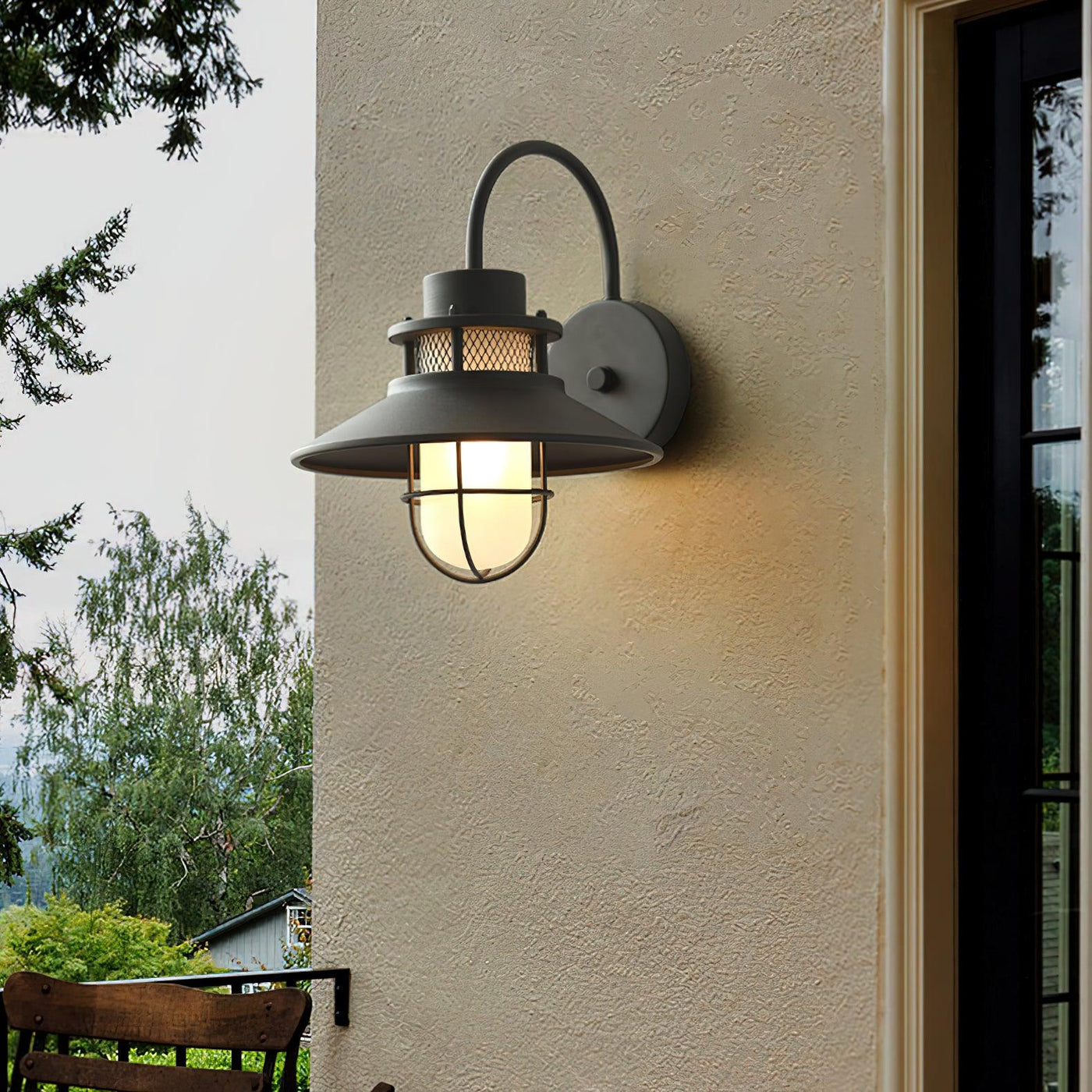 LUXORA - Elegant Outdoor Lamp for Stylish Spaces