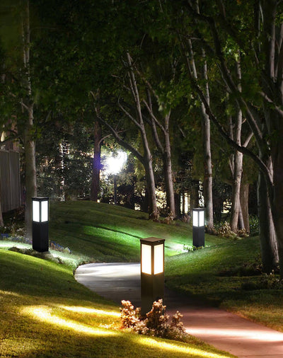 LUMINA ARCH - Sleek Outdoor Bollard Light for Modern Spaces