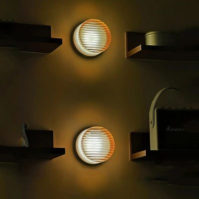 LUMIGLO - Modern and Elegant Wall Lamp for Every Interior