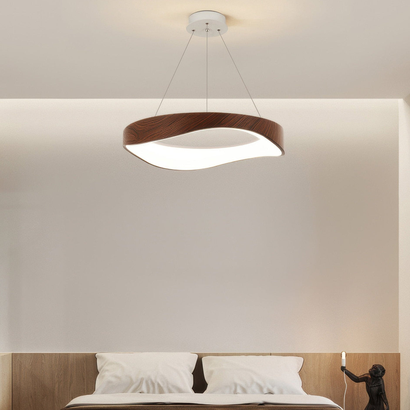 LUMIÈRE - Sleek Round LED Pendant Light for Versatile Spaces