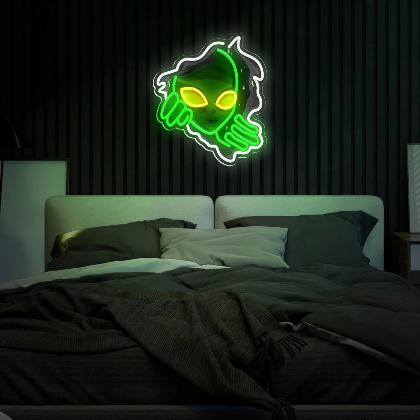 NEONLUX - Green Alien LED Neon Sign - Fun & Vibrant Wall Decor