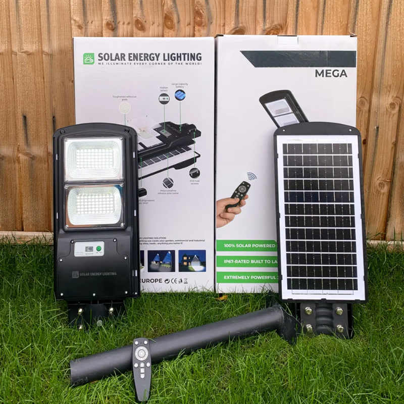 SOLAR STREET MASTER – 300W Solar Street Light