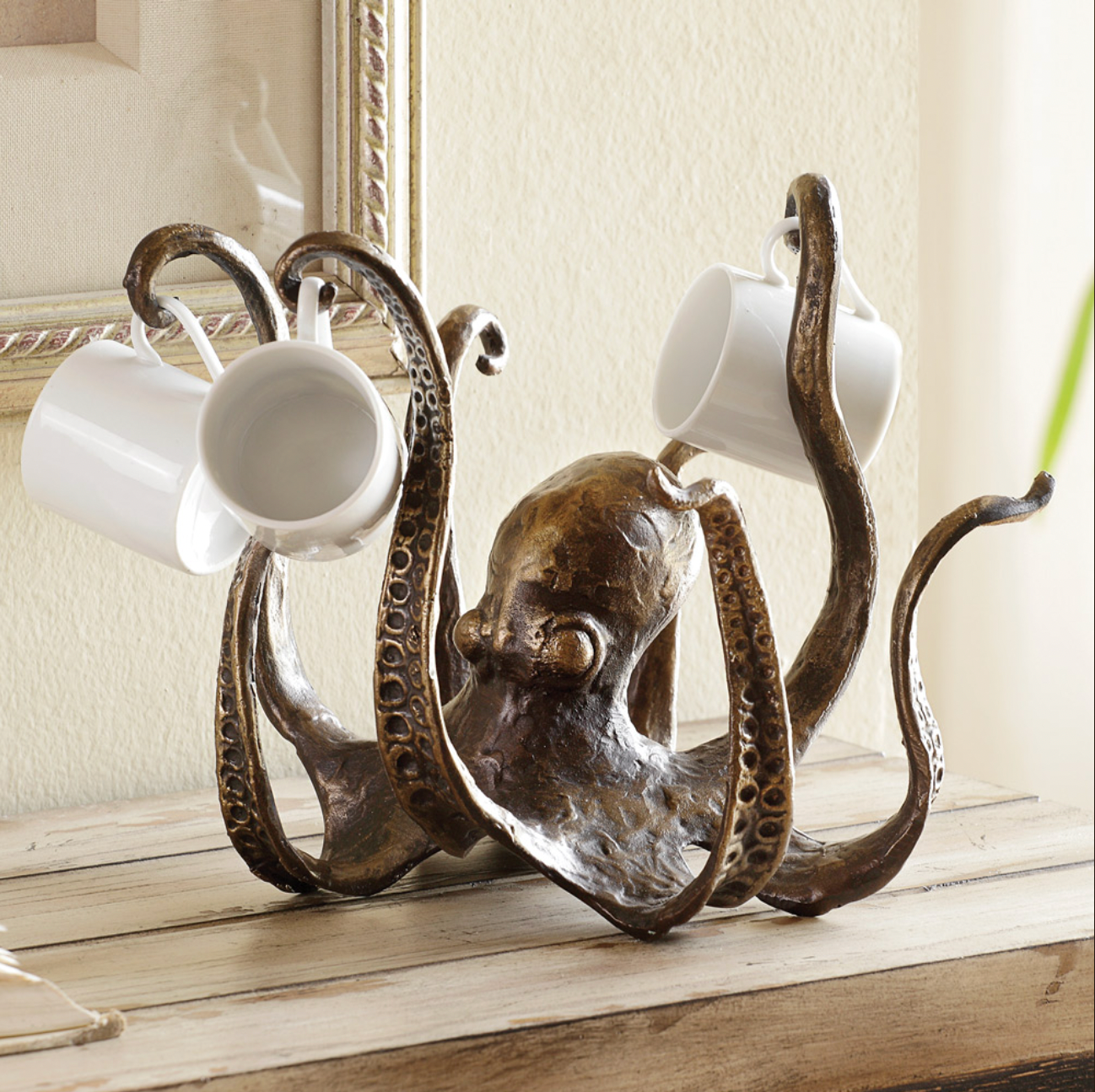 OCTAVIO - Unique Octopus Mug Holder for Nautical