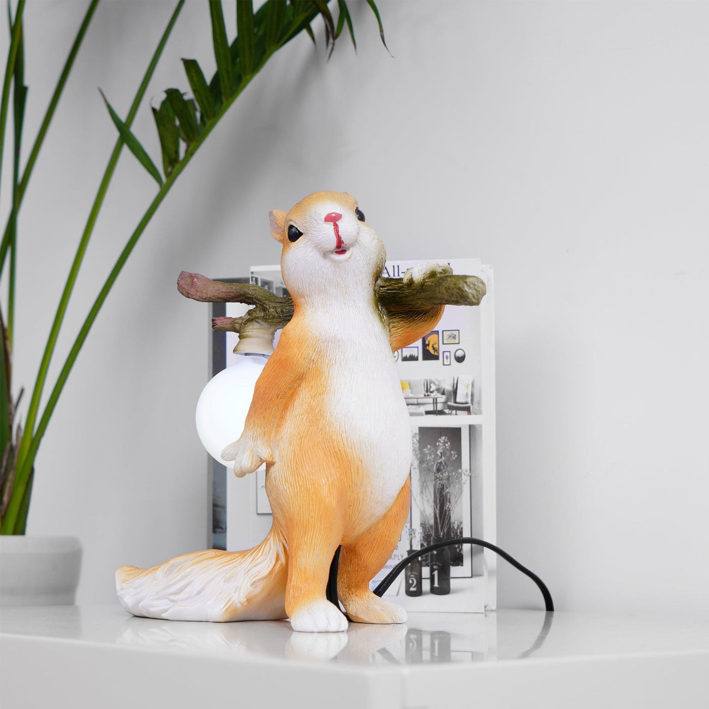 FURRIEST - Whimsical LED Table Lamp with Squirrel Design