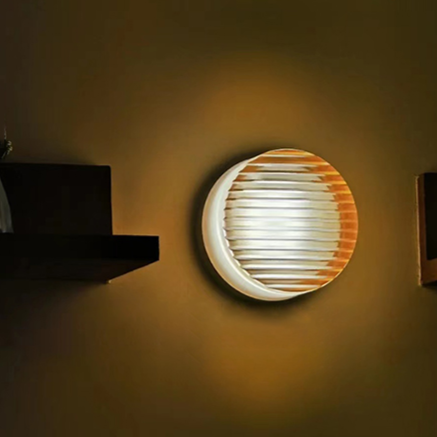 LUMIGLO - Modern and Elegant Wall Lamp for Every Interior