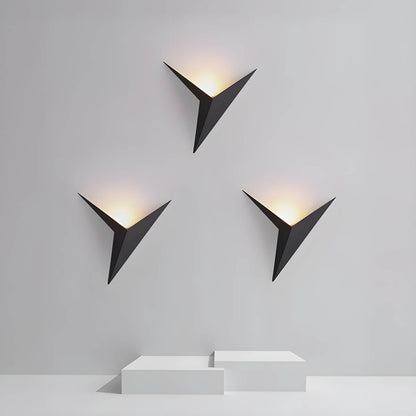 LUMINA – Modern Wall-Mounted Lamp