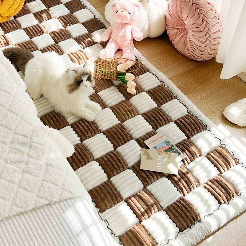 CozyPlaid – Cream-Colored Large Plaid Pet Mat Bed