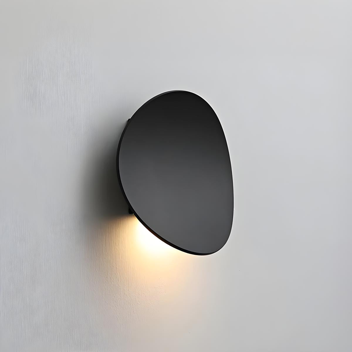 ECLIPSE – Modern Wall-Mounted Lamp