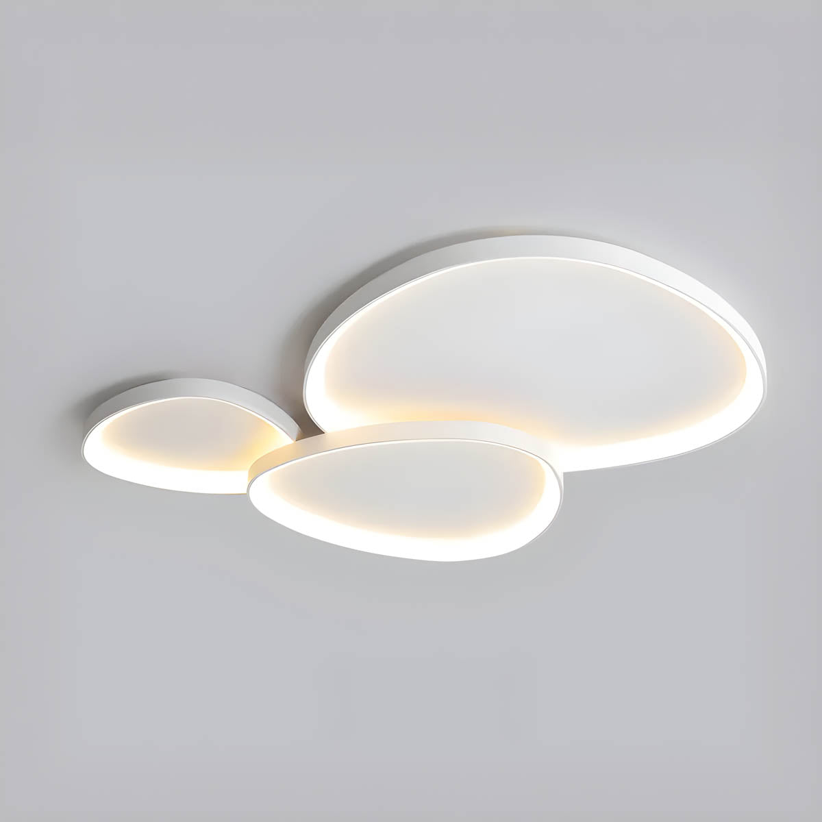 DewDrop – Elegant Ceiling Lamp