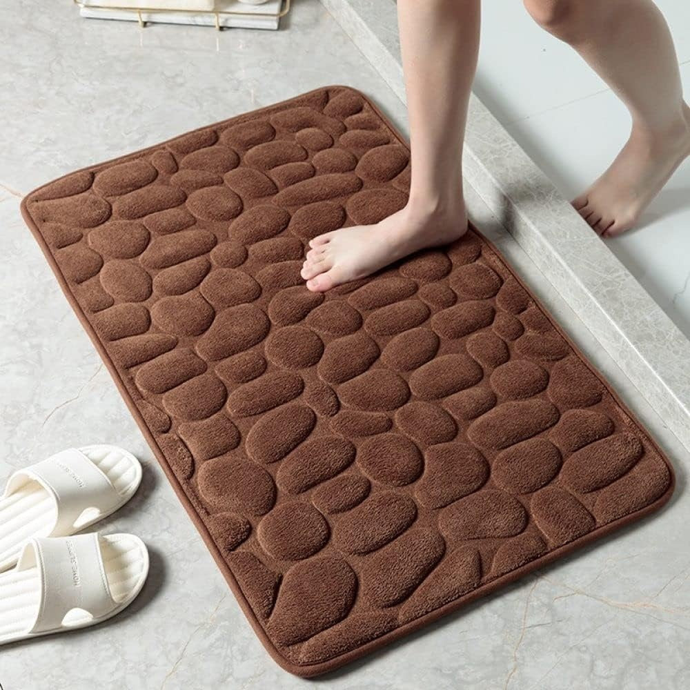 COBBLE MAT – Cobblestone Embossed Versatile Mat