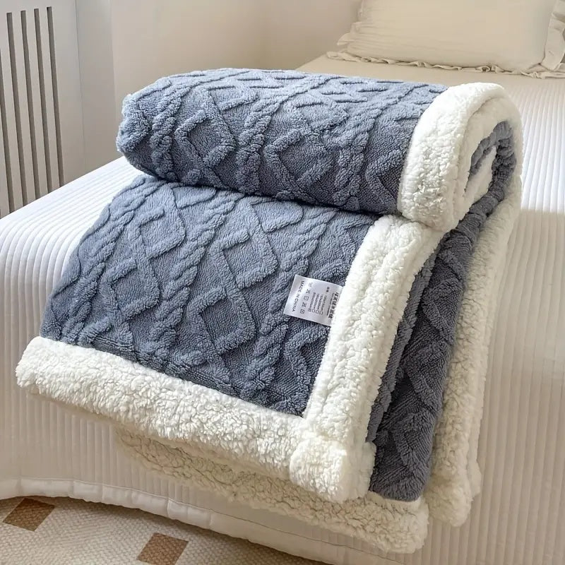 Seltyn – SnuggleSherpa Ultra-Soft Blanket