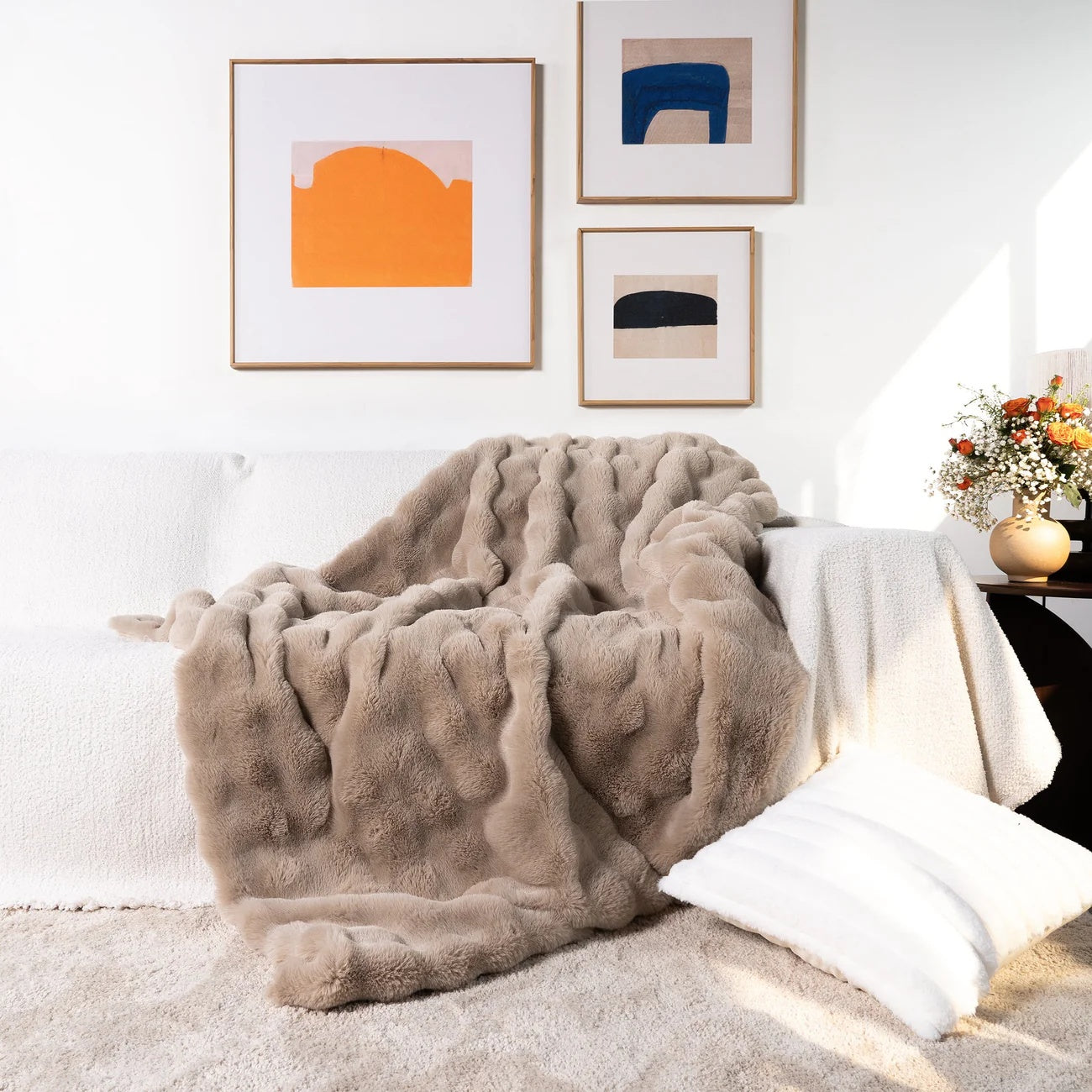 Seltyn – LuxeRabbit Faux Fur Throw Blanket