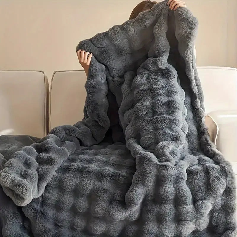 Seltyn – LuxeRabbit Faux Fur Throw Blanket