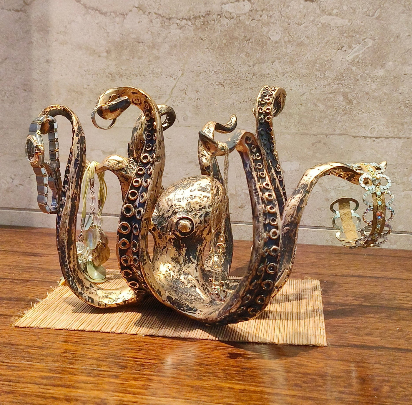 OCTAVIO - Unique Octopus Mug Holder for Nautical